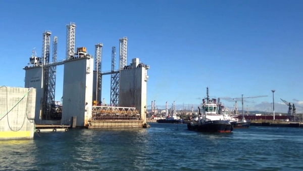 la compañiia de mauricio toledano se encargo de la construccion del puerto de açu en braisl